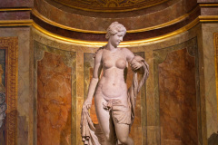 Statue in Versailles