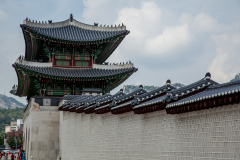 Gyeongbokgung palace gate. (Used to be the old Blue House).