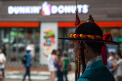 Deoksugung palace guard dreaming of breakfast