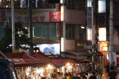 food stands still pop up when the sun goes down.
